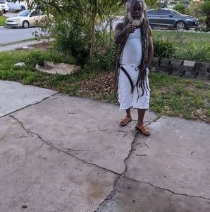 Meet your Posher, Kenny